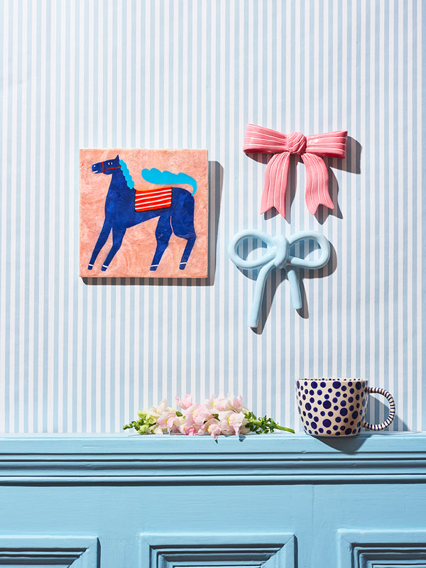 RIBBON WALL ART PINK