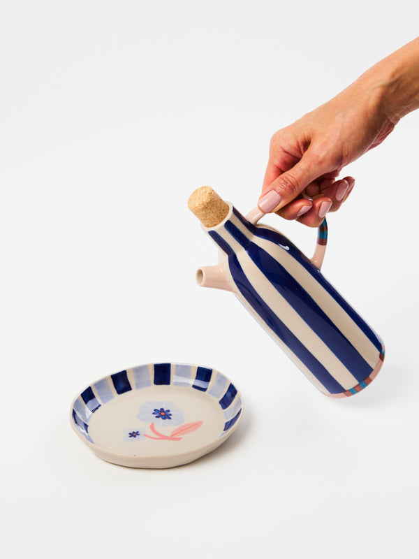 BLOOMIE BLUE OIL POURER