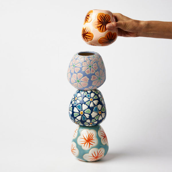 POLLEN BURNT HIBISCUS VASE