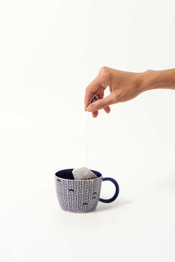 BLUE WEAVE MUG