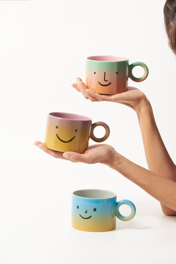 SMILEY MUG BLUE