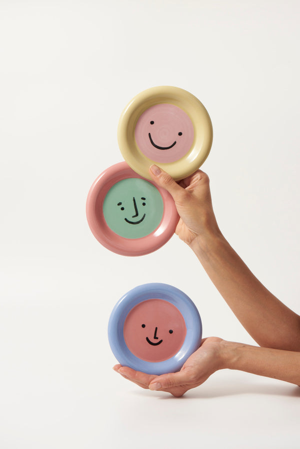 SMILEY PLATE GREEN PINK